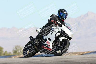 media/Dec-04-2025-Racers Edge (Thu) [[5ebc9f124d]]/3-B Group/4-Session 2 (Turn 9 Entry)/